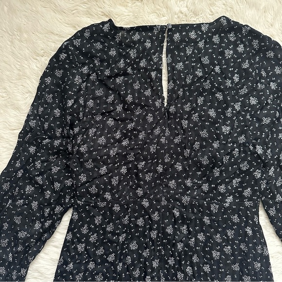 Madewell Dress Ruched Midi V-neck Long Sleeve Floral True Black 2 - Picture 7 of 14